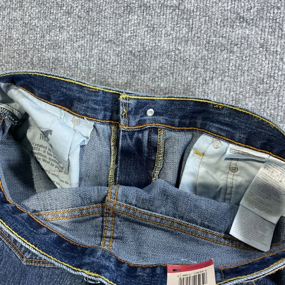 Levis 550 Relaxed Fit Jeans Mens 36x30 Blue Denim New Classic Straight Leg
